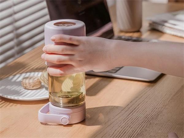 BUYDEEM Prenosná sklenená čajová fľaša 350 ml, model CD1008, farba fialová kvetina