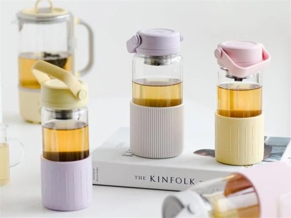 BUYDEEM Prenosná sklenená čajová fľaša 350 ml, model CD1008, farba fialová kvetina