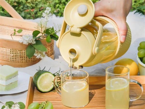 BUYDEEM Sklenená fľaša so slamkou 800 ml, model DG78, farba jemná žltá