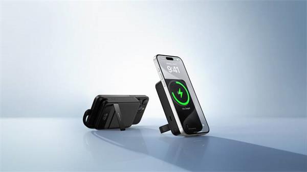 EcoFlow RAPID Magnetická Power Banka (10000mAh) - čierna